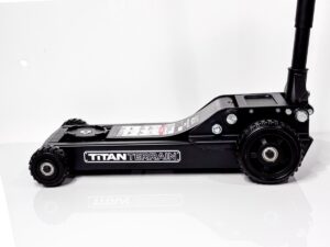 Titan Terrain 1.7 Tonne Low Profile Slim Floor Jack